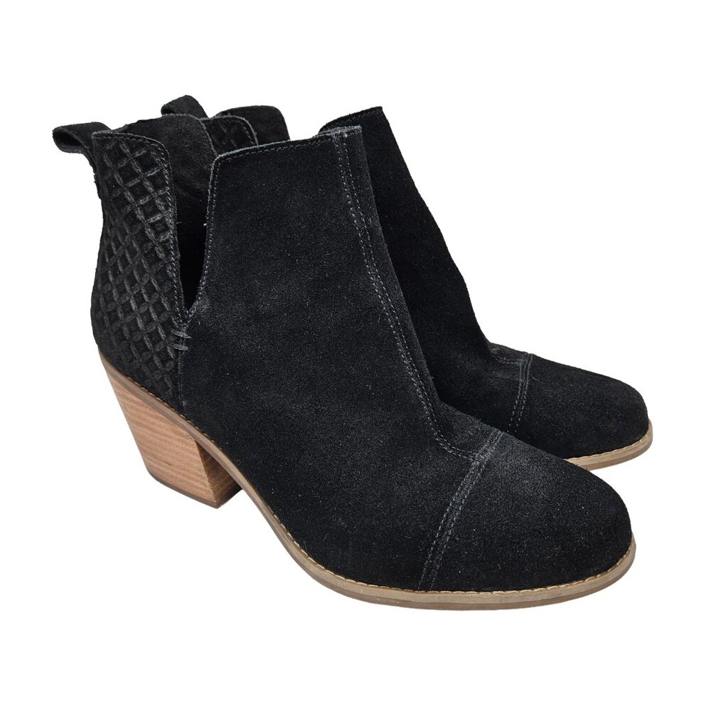 TOMS Everly Cutout Ankle Boot Black Suede/Waffle Embossed 9 10020354